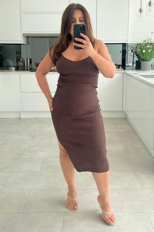 Yasmine Ribbed Brown Midi Dress