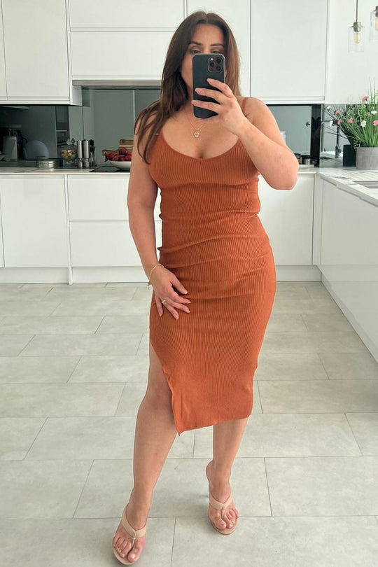Yasmine Ribbed Burnt Orange Midi Dress