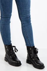 Ankle boots with ribbon laces store
